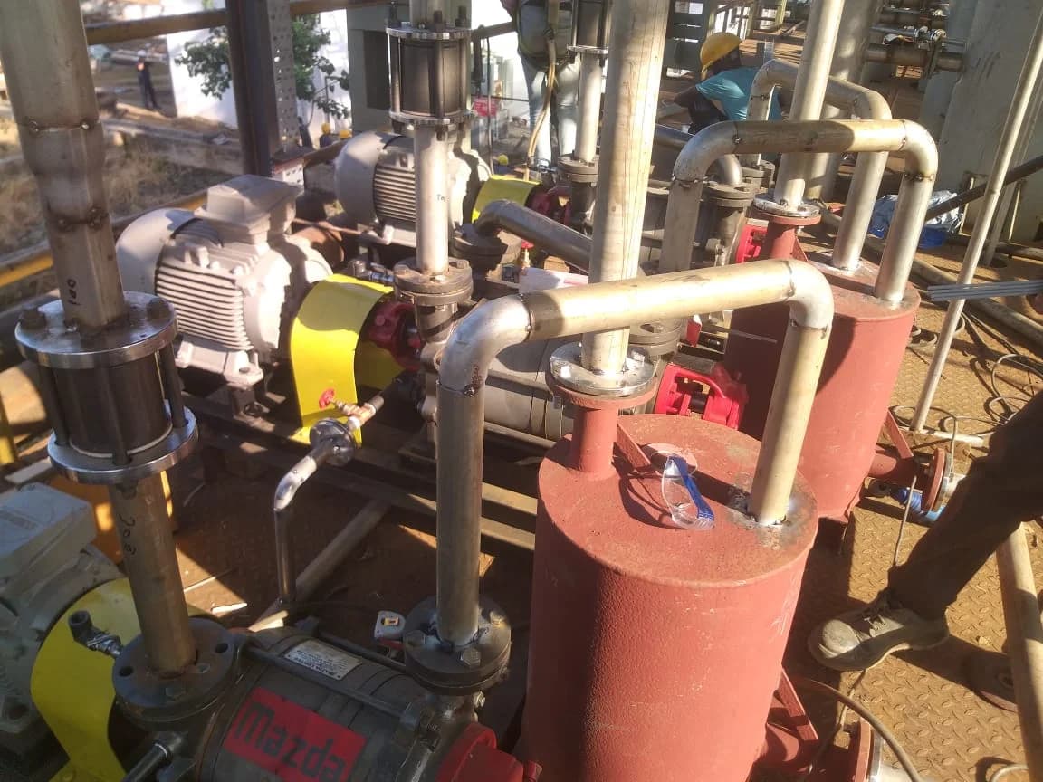 Lifecycle Services — industrial equipment and mechanical installation